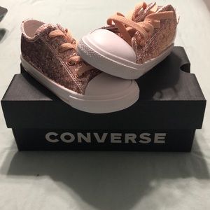 Converse Rose gold